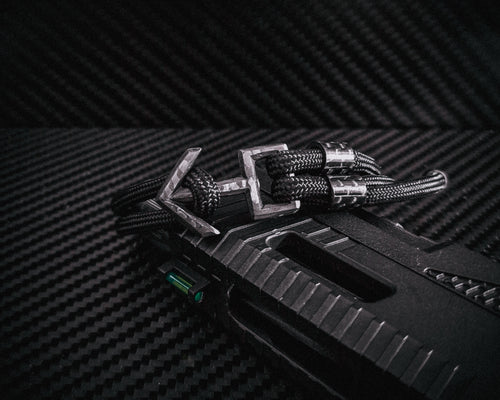 VELOS - carbon fiber bracelet