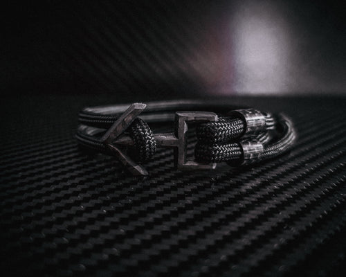 VELOS - carbon fiber bracelet